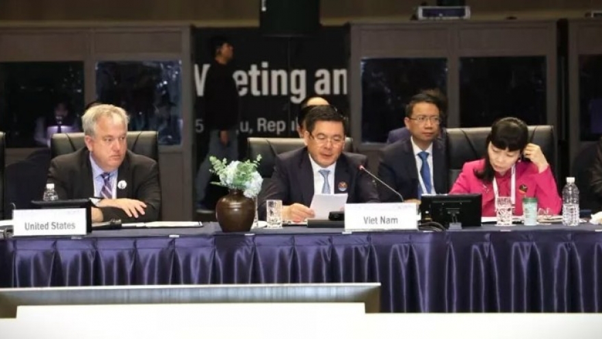 Vietnamese trade chief shares insights on AI and trade at APEC 2025